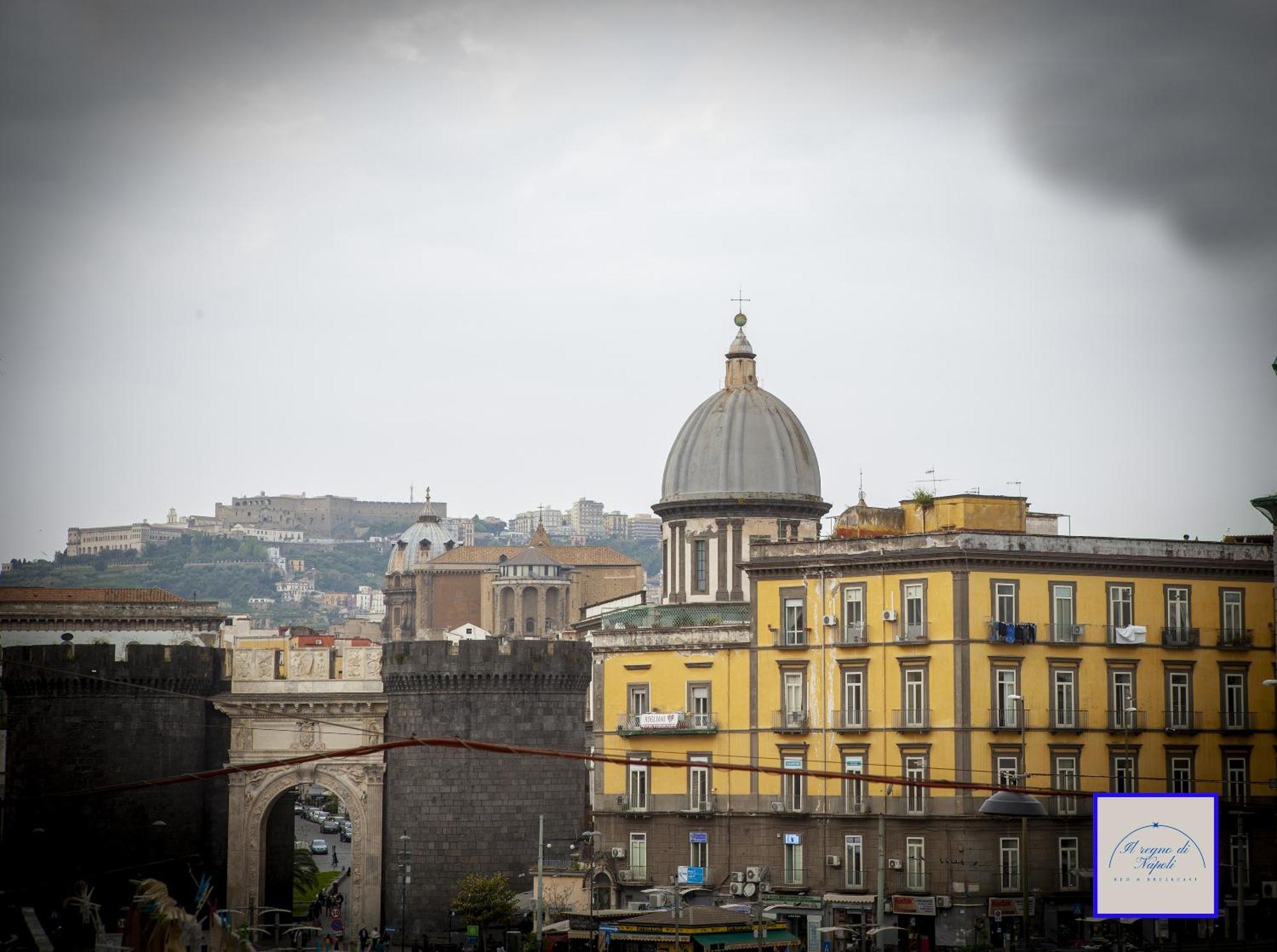 Hotel Il Regno Di Napoli Exterior foto